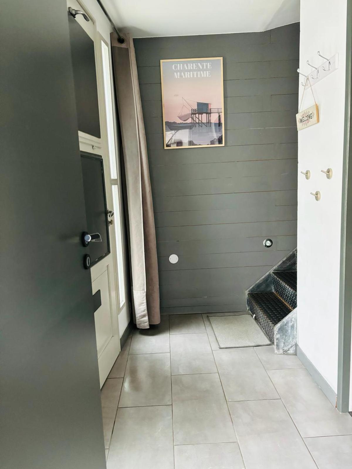Tout Confort Hyper Centre La Rochelle Avec Garage Luaran gambar